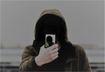 Nello Smartphone di Narciso: Social Network, narcisismo e sviluppo del Sé