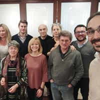 Ecco gli allievi del Corso di Ipnosi Introduttivo che si è appena tenuto.
Insieme ai loro formatori, la Dott.essa Cinzia Garetto, e il Dott.re Mauro Cavarra.